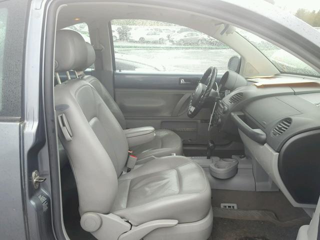 3VWCK21C83M424195 - 2003 VOLKSWAGEN NEW BEETLE 灰色 照片 5