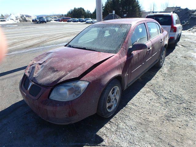 1G2AL55F687244748 - 2008 PONTIAC G5 SE RED photo 2