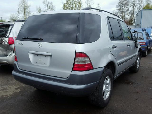 4JGAB54E3WA040461 - 1998 MERCEDES-BENZ ML 320 SILVER photo 4