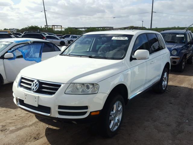 WVGCM77L34D059595 - 2004 VOLKSWAGEN TOUAREG 4. WHITE photo 2