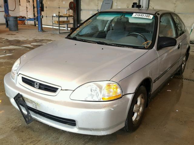 2HGEJ6449TH111473 - 1996 HONDA CIVIC DX SILVER photo 2