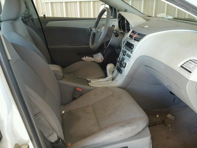 1G1ZA5EUXBF173255 - 2011 CHEVROLET MALIBU LS 白色 照片 5