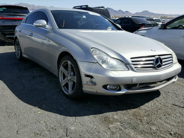 WDDDJ75X76A046026 - 2006 MERCEDES-BENZ CLS 500C SILVER photo 1