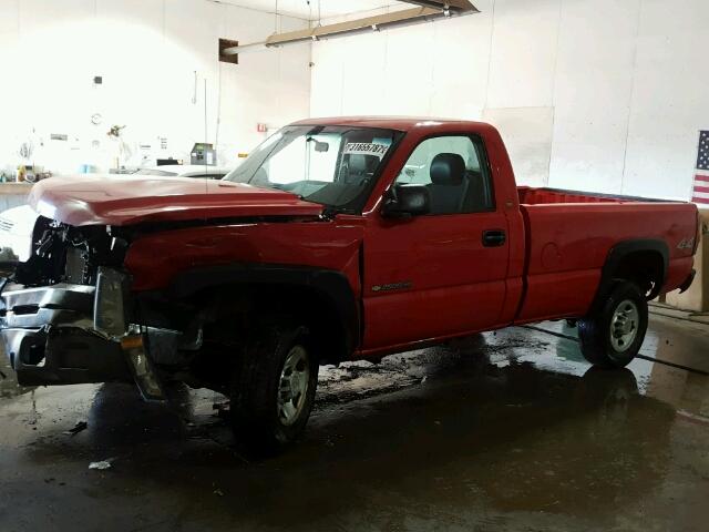 1GCHK24UX5E240950 - 2005 CHEVROLET SILVERADO RED photo 2