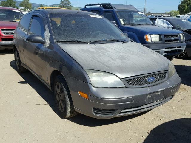 1FAFP31N57W163838 - 2007 FORD FOCUS ZX3 GRAY photo 1