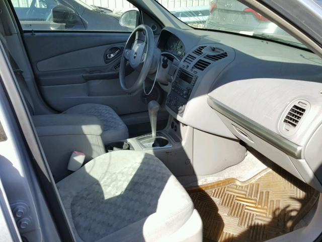 1G1ZT62834F217011 - 2004 CHEVROLET MALIBU MAX 银色 照片 5