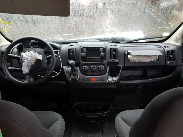 3C6URVJG9GE112241 - 2016 RAM PROMASTER 白色 照片 9