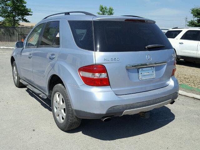 4JGBB86E47A226756 - 2007 MERCEDES-BENZ ML 350 SILVER photo 3