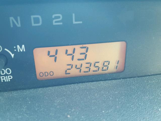 JTLKT324264108563 - 2006 TOYOTA SCION XB SILVER photo 8