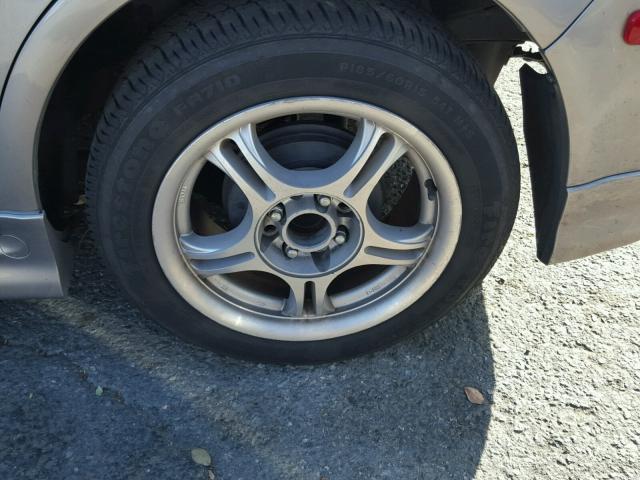 JTLKT324264108563 - 2006 TOYOTA SCION XB SILVER photo 9