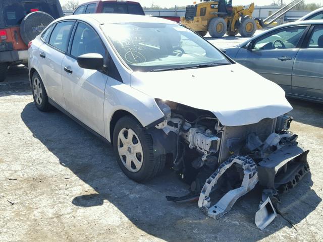 1FADP3E20DL373154 - 2013 FORD FOCUS S WHITE photo 1