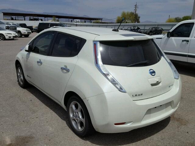 JN1AZ0CP2BT001609 - 2011 NISSAN LEAF SV WHITE photo 3