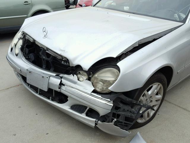 WDBUF65J23A157224 - 2003 MERCEDES-BENZ E 320 SILVER photo 9