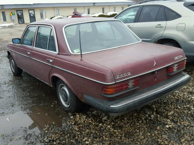 WDBAB23A1BB217240 - 1981 MERCEDES-BENZ 240 D MAROON photo 3