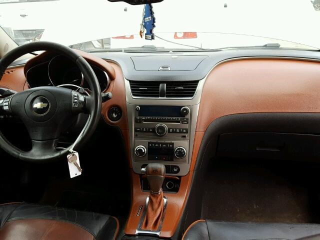 1G1ZE5E01AF131590 - 2010 CHEVROLET MALIBU LTZ BROWN photo 9