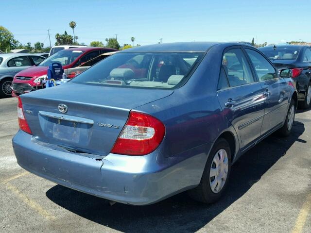 4T1BE32K54U790352 - 2004 TOYOTA CAMRY LE/X BLUE photo 4