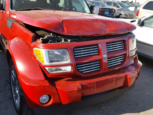 1D4PT4GK2BW606455 - 2011 DODGE NITRO HEAT RED photo 9