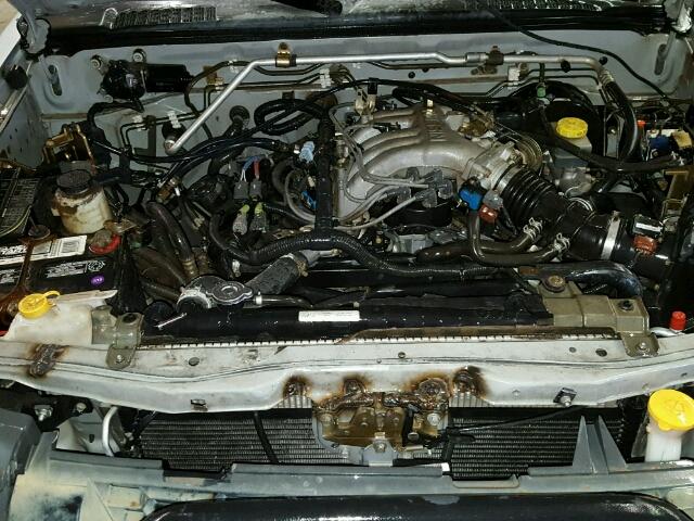 5N1ED28T72C595883 - 2002 NISSAN XTERRA XE SILVER photo 7