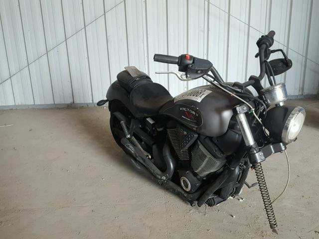 5VPLB36N3F3044594 - 2015 VICTORY MOTORCYCLES GUNNER Grafit foto 1