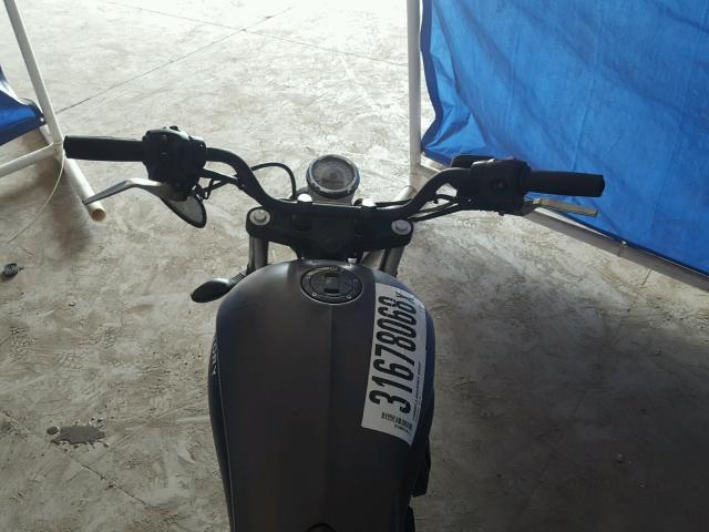 5VPLB36N3F3044594 - 2015 VICTORY MOTORCYCLES GUNNER Grafit foto 5