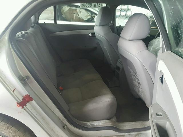 1G1ZB5EB2AF269259 - 2010 CHEVROLET MALIBU LS 银色 照片 6
