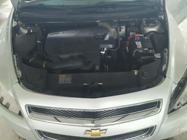 1G1ZB5EB2AF269259 - 2010 CHEVROLET MALIBU LS 银色 照片 7