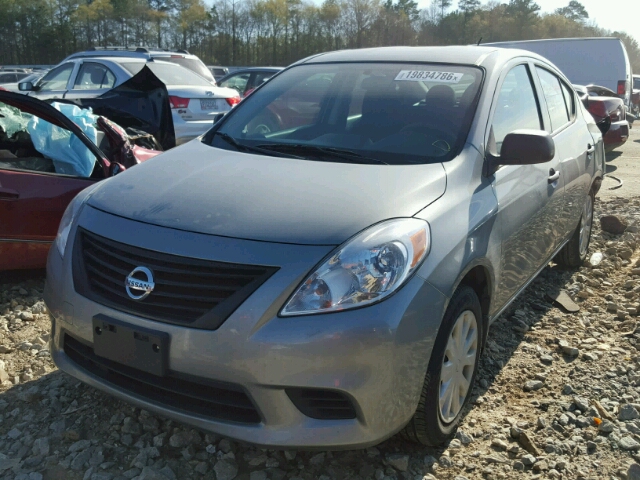 3N1CN7AP6DL891409 - 2013 NISSAN VERSA S/S SILVER photo 2