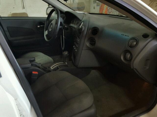 2G2WP522451268342 - 2005 PONTIAC GRAND PRIX WHITE photo 5