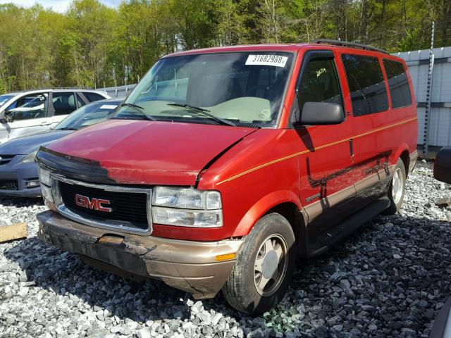 1GKDM19X02B507424 - 2002 GMC SAFARI XT MAROON photo 2