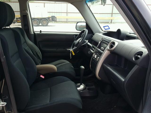 JTLKT324064096705 - 2006 TOYOTA SCION XB BLACK photo 5