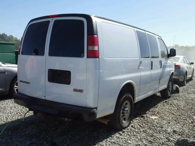 1GTHG35K881123660 - 2008 GMC SAVANA G35 WHITE photo 4