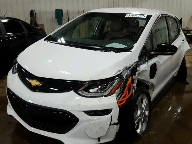 1G1FW6S01H4185200 - 2017 CHEVROLET BOLT EV LT WHITE photo 2