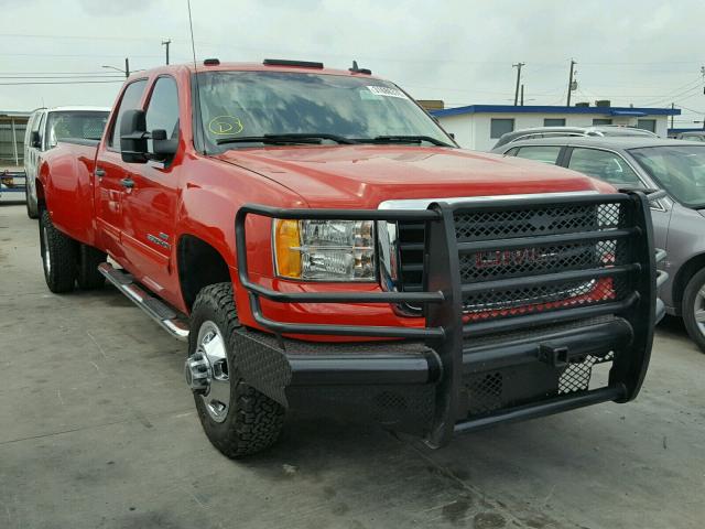 1GTJK336X8F173842 - 2008 GMC SIERRA K35 RED photo 1