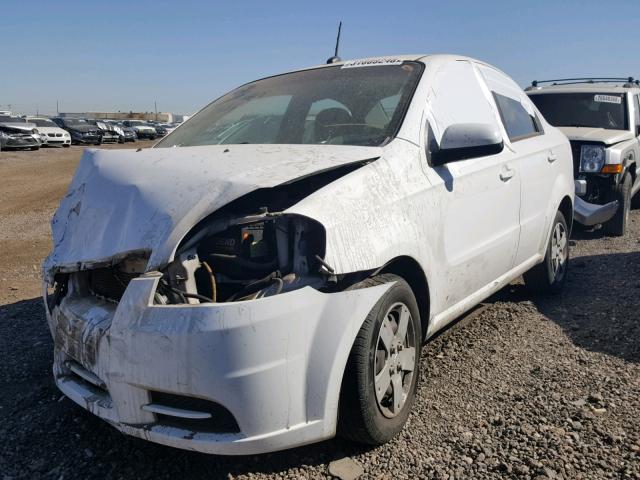 KL1TD5DE3BB201412 - 2011 CHEVROLET AVEO LS WHITE photo 2