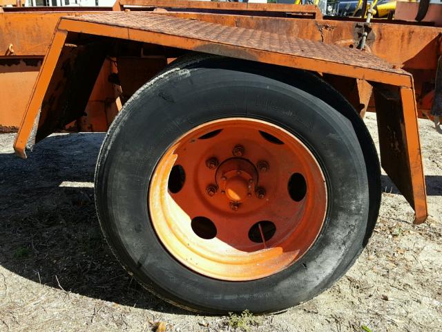 T1042 - 2000 UTILITY TRAILER ORANGE photo 8