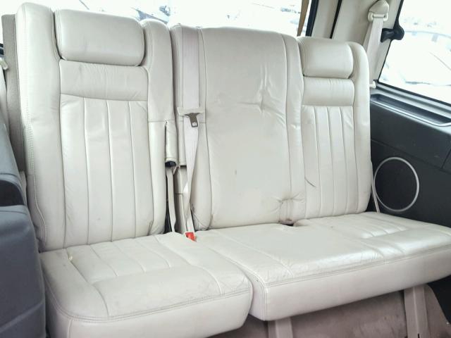 5LMFU28R83LJ00498 - 2003 LINCOLN NAVIGATOR შავი ფოტო 9