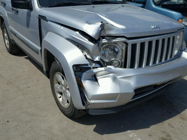 1C4PJLAK4CW113478 - 2012 JEEP LIBERTY SP SILVER photo 9