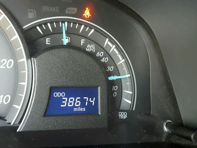 4T1BF1FK6FU986525 - 2015 TOYOTA CAMRY LE ვერცხლისფერი ფოტო 8