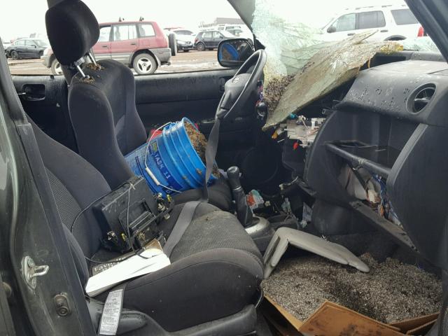 JTLKT334750205195 - 2005 TOYOTA SCION XB GRAY photo 5