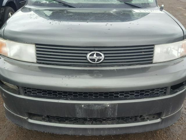 JTLKT334750205195 - 2005 TOYOTA SCION XB GRAY photo 7