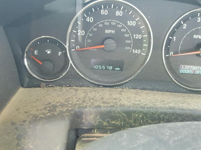 1J8HG48K17C528191 - 2007 JEEP COMMANDER BLACK photo 8