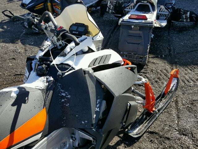 4UF16SNW3GT108500 - 2016 ARCC SNOWMOBILE ORANGE photo 5