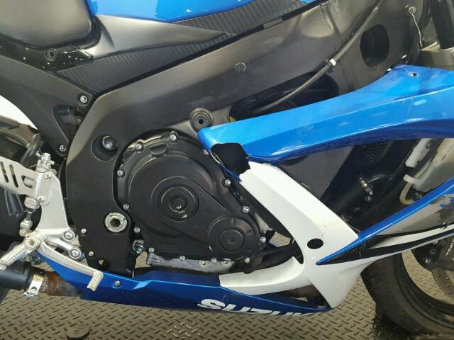 JS1GR7LA392102048 - 2009 SUZUKI GSX-R750 BLUE photo 5