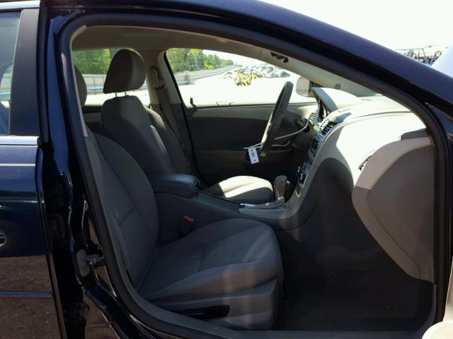 1G1ZB5E19BF207429 - 2011 CHEVROLET MALIBU LS BLUE photo 5