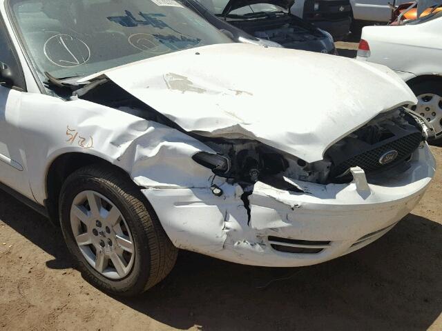 1FAHP53U76A248541 - 2006 FORD TAURUS SE WHITE photo 9