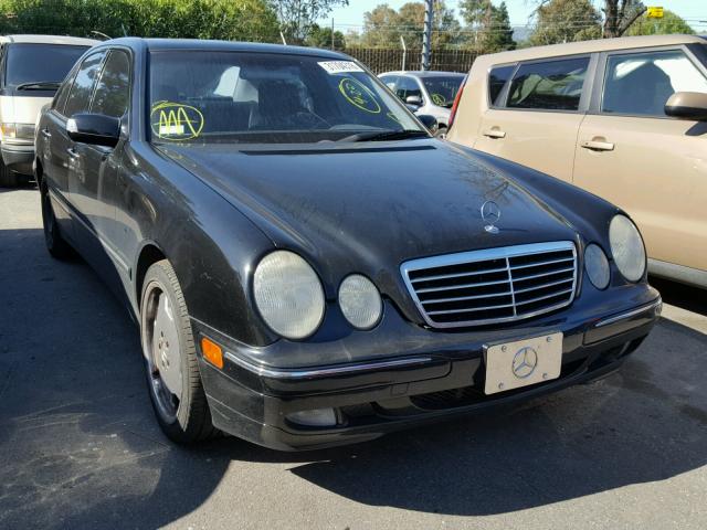 WDBJF65J21B370037 - 2001 MERCEDES-BENZ E 320 BLACK photo 1