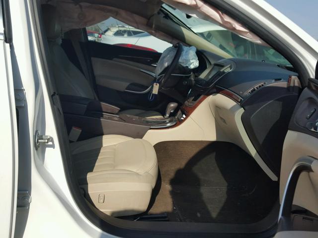 2G4GK5EX0E9247295 - 2014 BUICK REGAL WHITE photo 5