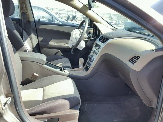 1G1ZB5EB7AF231980 - 2010 CHEVROLET MALIBU LS Qəhvəyi foto 5