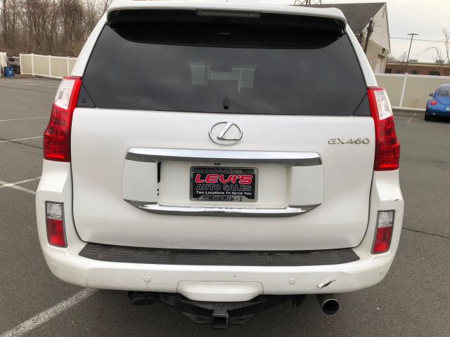 JTJJM7FX5C5047101 - 2012 LEXUS GX PREMIUM WHITE photo 5