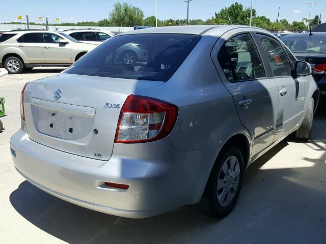 JS2YC5A23A6303463 - 2010 SUZUKI SX4 LE SILVER photo 4